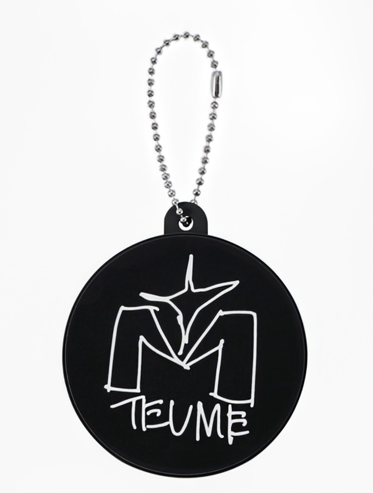 bigbangのグッズ tweet media