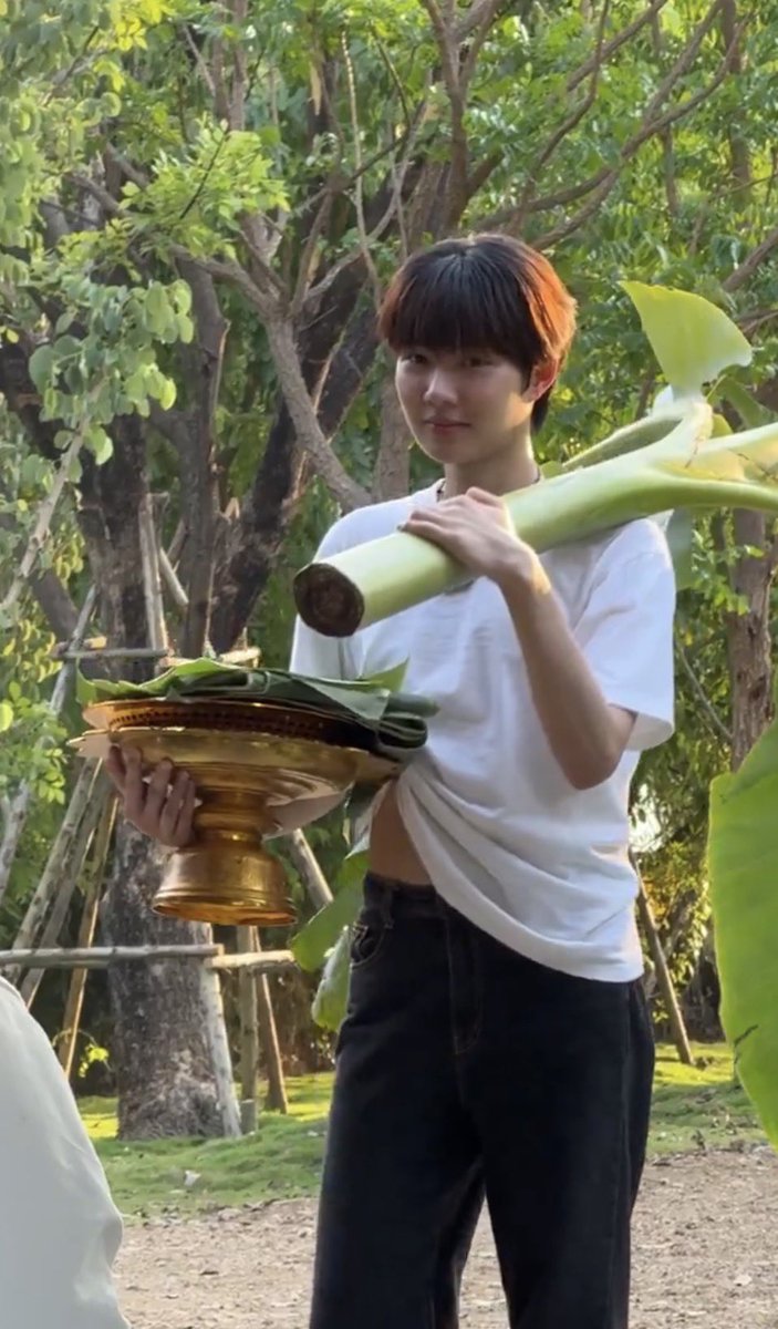 ถิงปุ้งง tweet media