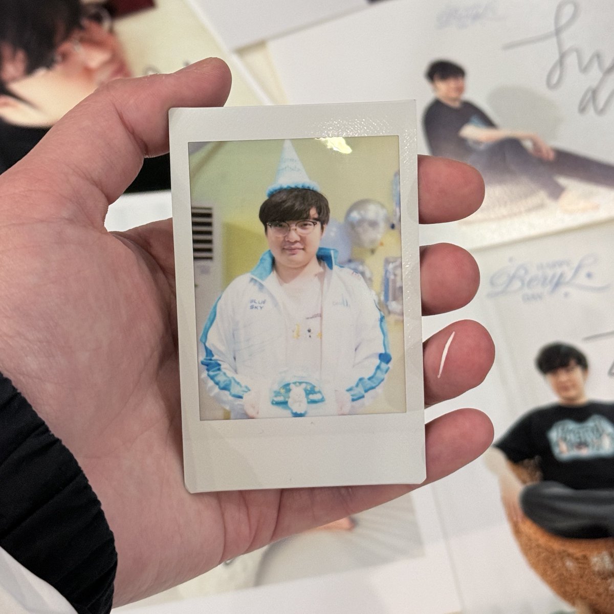 깜자^w^ tweet media