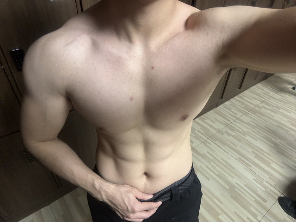 无糖可乐 tweet media