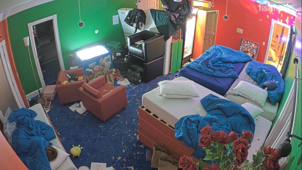 nico_avchd tweet media