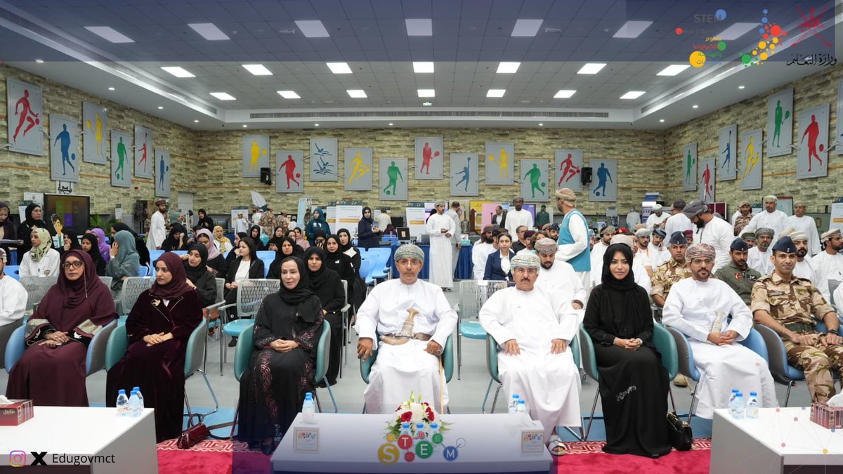 EduGovMct's tweet photo. انطلاق الأسبوع الوطني للعلوم والتكنولوجيا والهندسة والرياضيات (STEM) 2026 تحت شعار «علومنا تتجدد»، برعايةالدكتور  فيصل بن علي البوسعيدي مدير عام المديرية العامة لتكنوجيا المعلومات والاتصالات، في خطوة تعزز شغف الطلبة بالعلوم والابتكار، وتفتح آفاقًا أوسع للتعلم والتجربة والاستكشاف.

#فعاليات_تعليمية_مسقط
#تعلم_مستدام 
#STEM2026