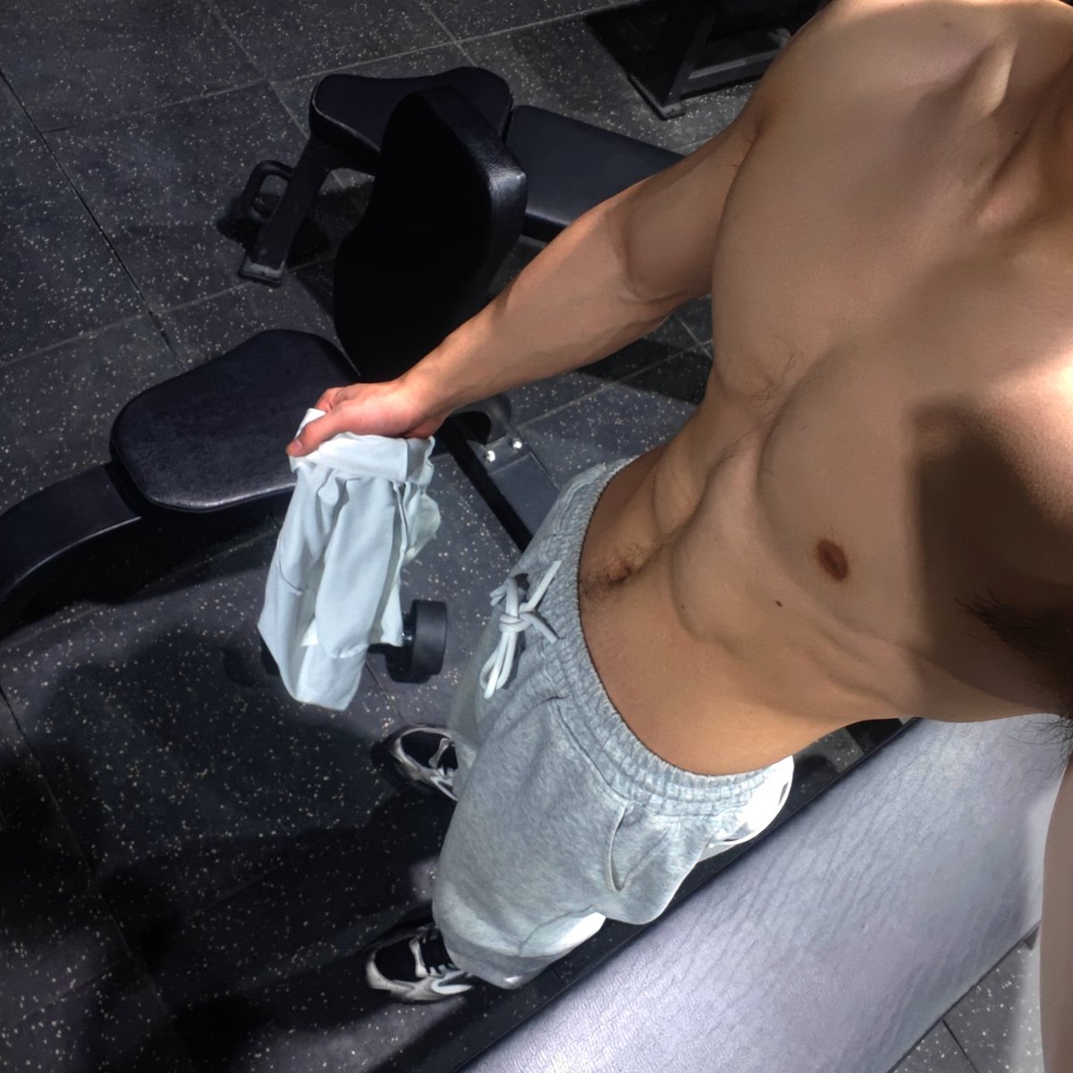 薛定谔的猫 tweet media