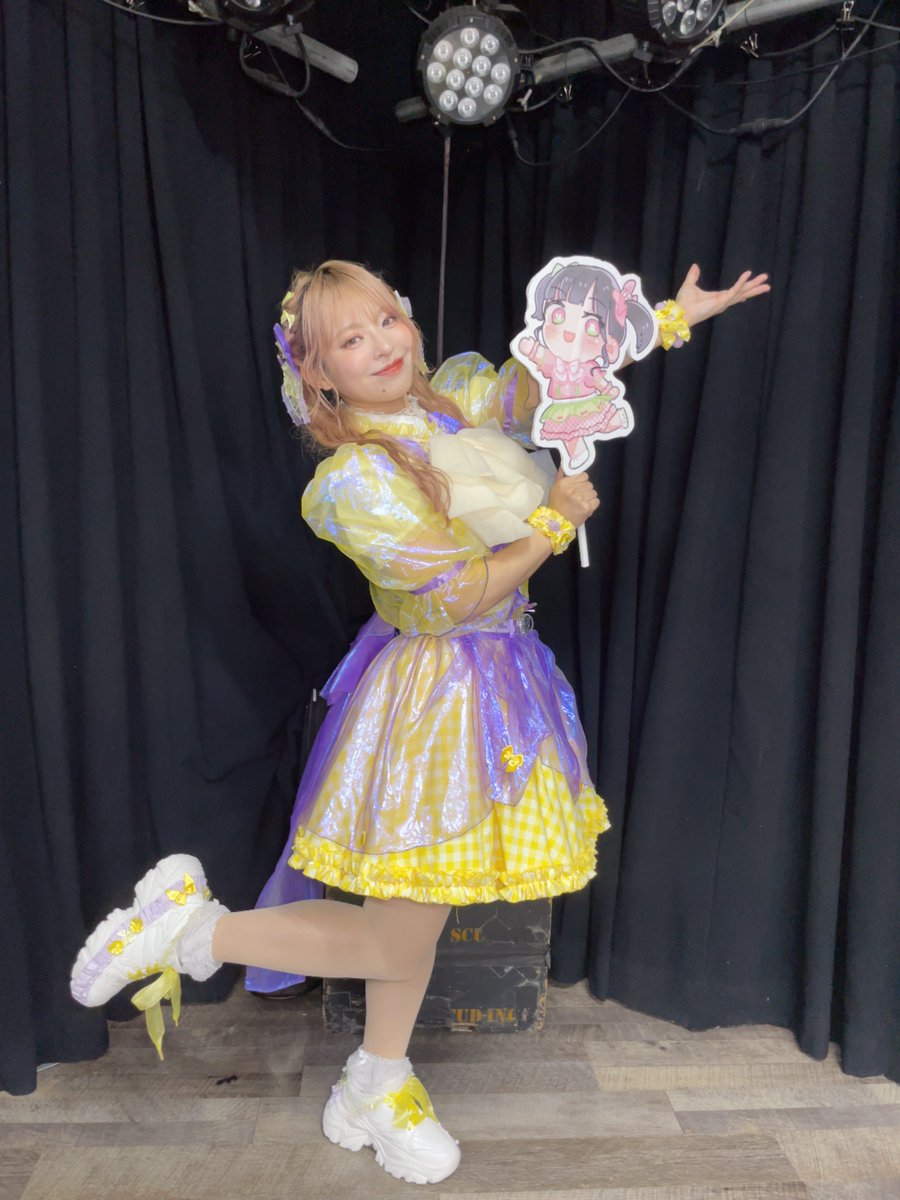 ／

『AMiRiON特典会イベント 第1部』

＼

お越しいただき
ありがとうございました!!

第2部もよろしくお願いいたします！
開場 18:00／開演 18:15

💛ミニステージセットリスト🩷
M1.乙女ミームで大作戦！
M2.バニラ

#AMiRiON