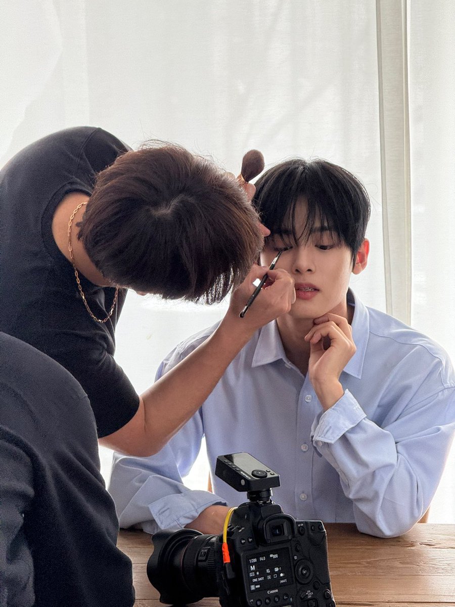 생일축하해 홍👍👍

#형석 #HYUNGSEOK 
#우노라는_계절이_시작된_오늘
