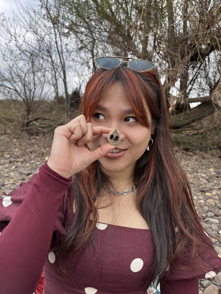 inaya🧟‍♀️⬅️ tweet media