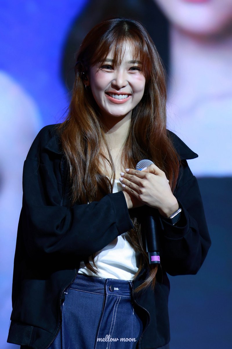 𝒎𝒆𝒍𝒍𝒐𝒘 𝒎𝒐𝒐𝒏🌕 tweet media