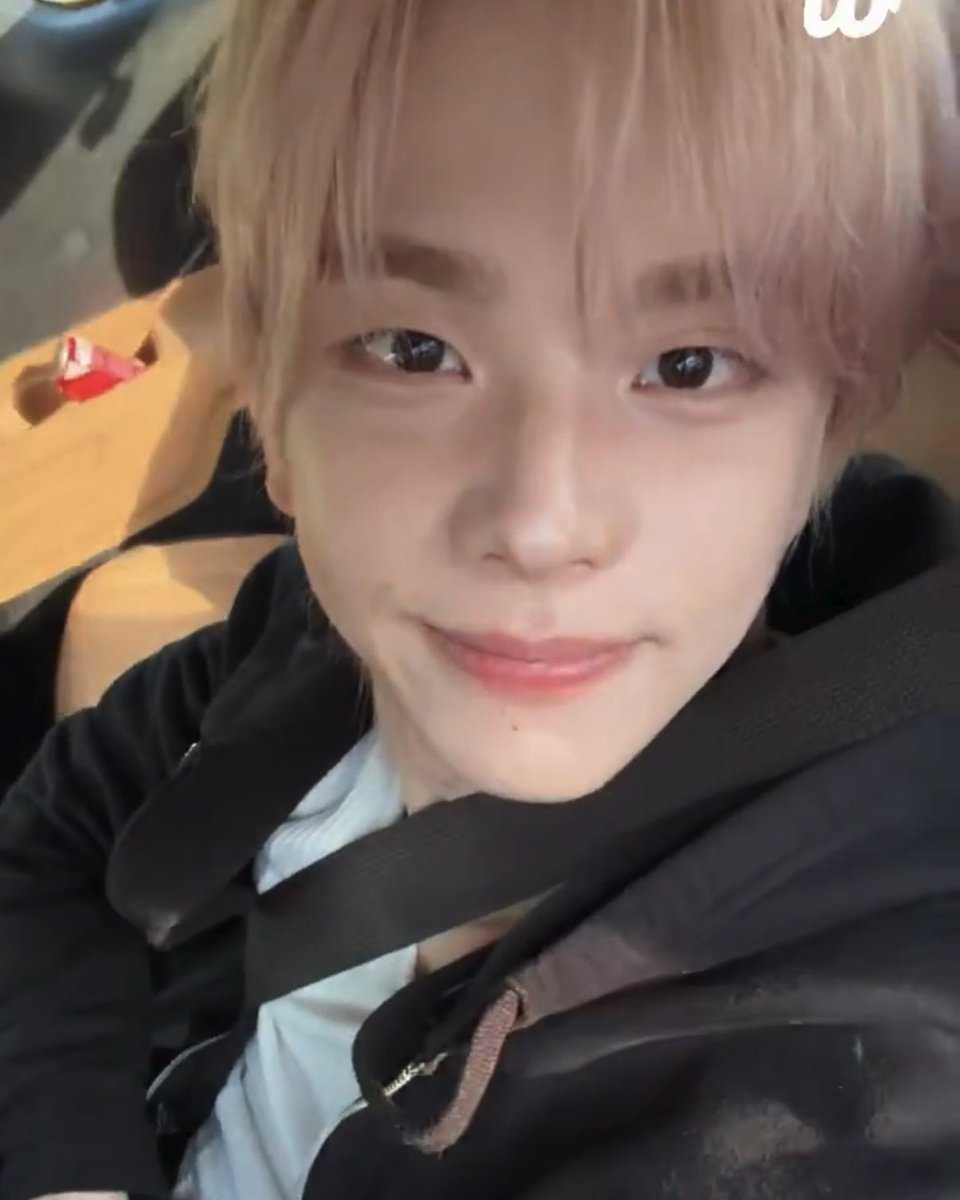 뽀유..♡ഒ tweet media