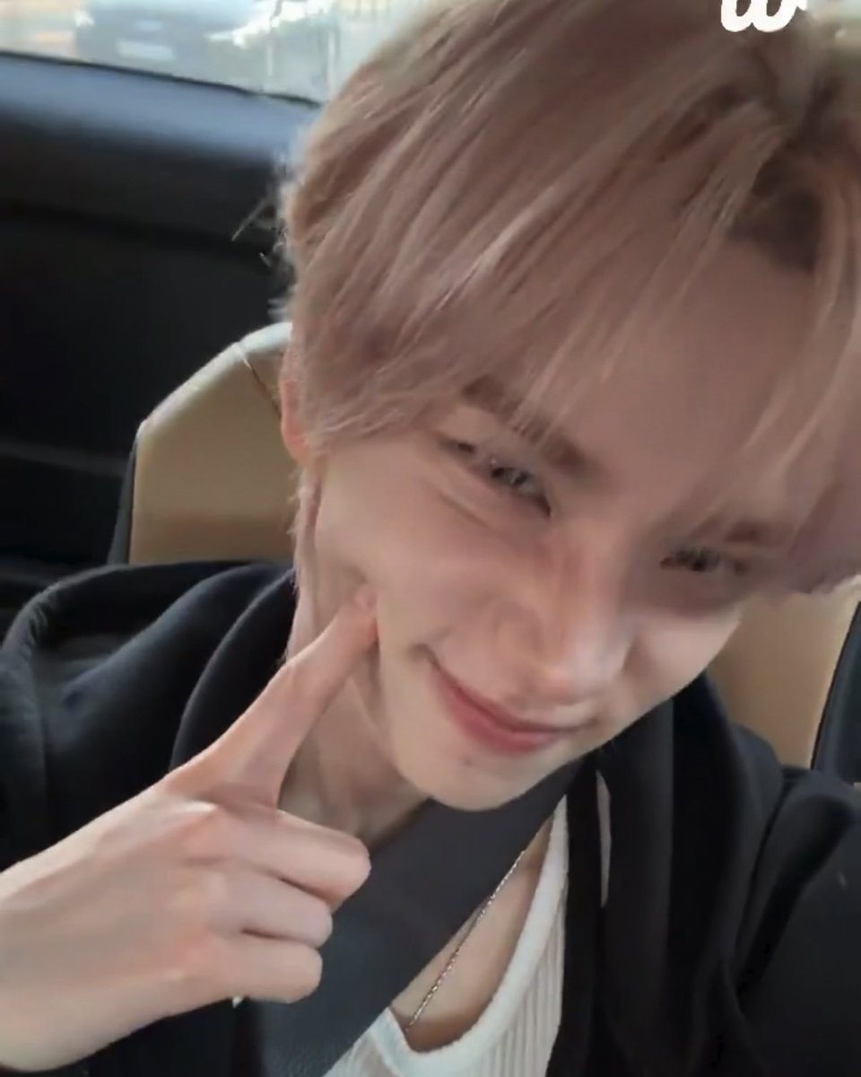 뽀유..♡ഒ tweet media