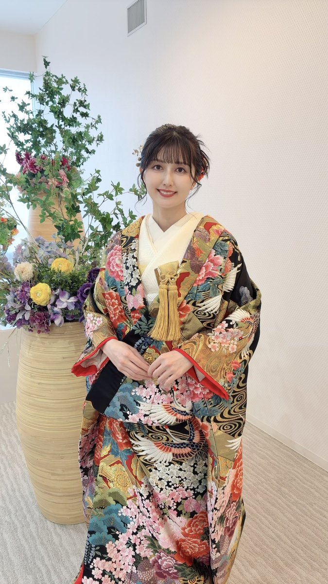 駒形友梨_official tweet media