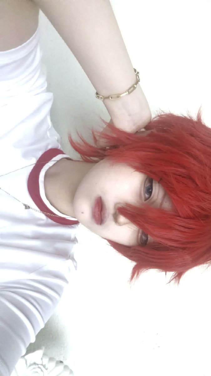 백지제𝄪⌿ tweet media