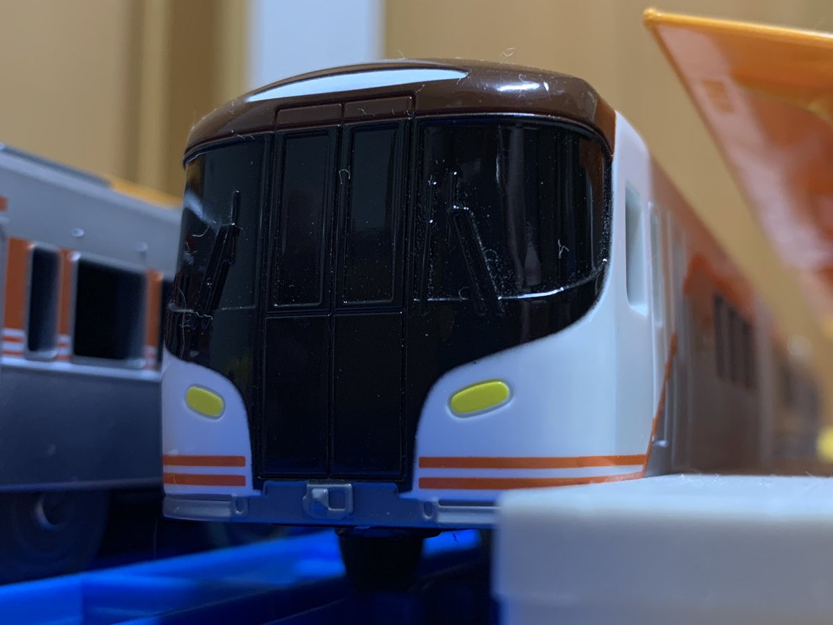 松こう tweet media