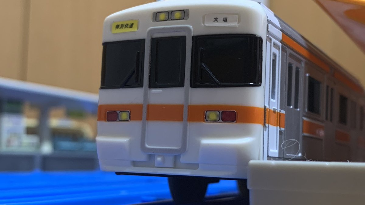 松こう tweet media