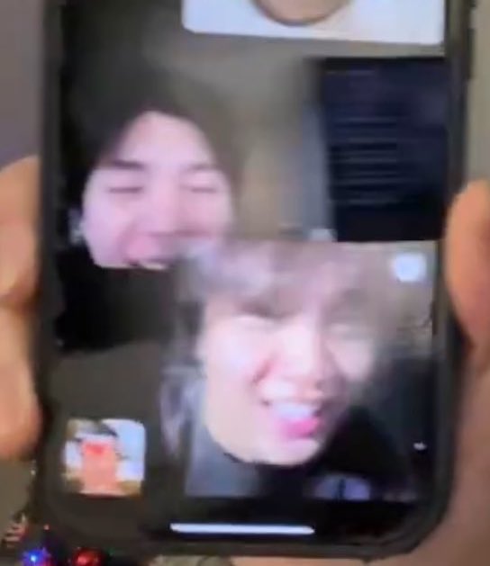 ข้าวผัดกุ้ง ྀི♡ 🥯🥨 tweet media