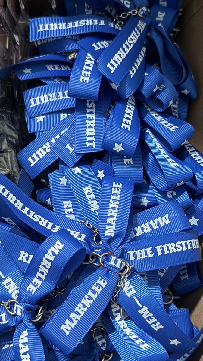 moᢉ𐭩n ‧ 🎀 tweet media