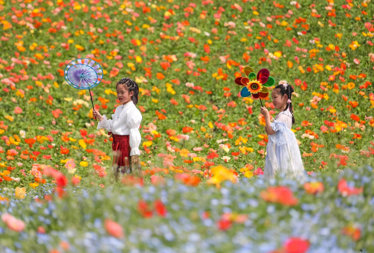 China Xinhua News tweet media