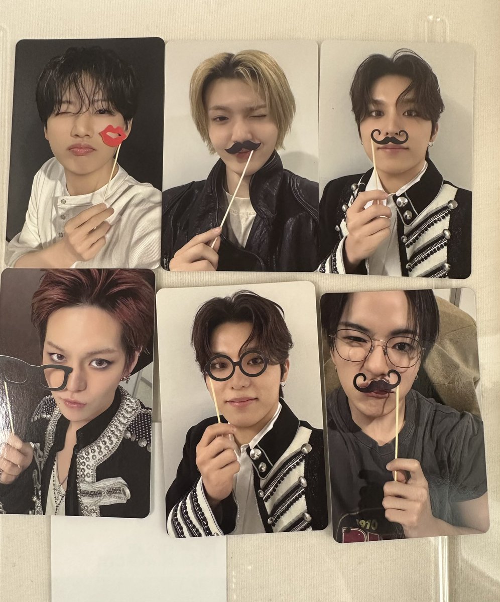 すーは tweet media