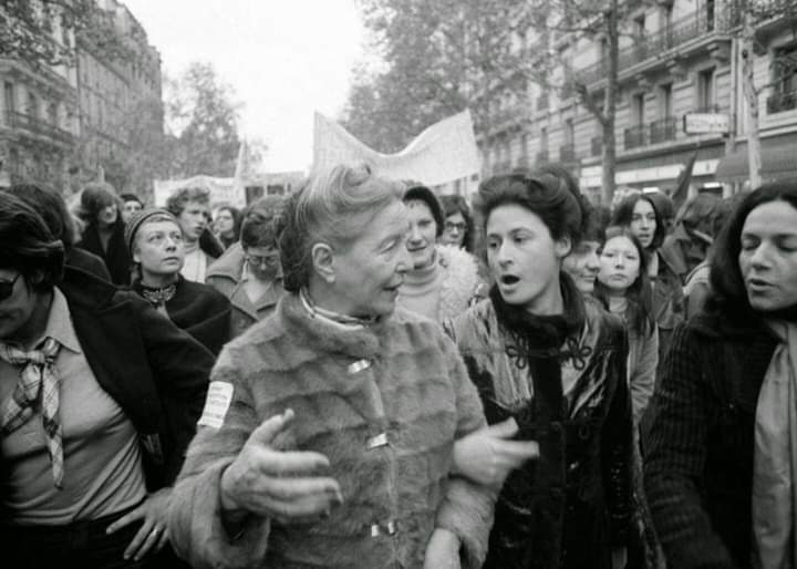 Maite con i latina🔻♀️ 🇵🇸 🌻 tweet media