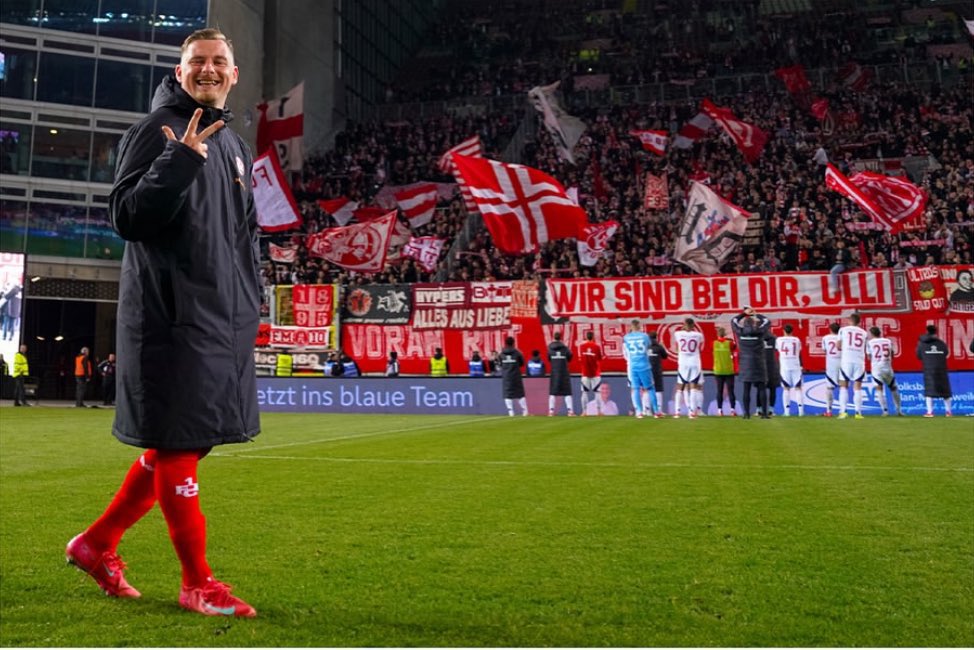 XDANOWARX's tweet photo. MARLON RITTER FUSSBALLGOTT! #BETZE #FCKF95 https://t.co/jBHQwrXNDw