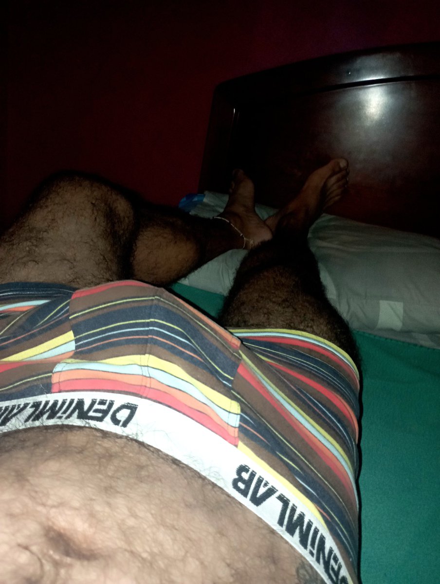 Rod latín hairy tweet media