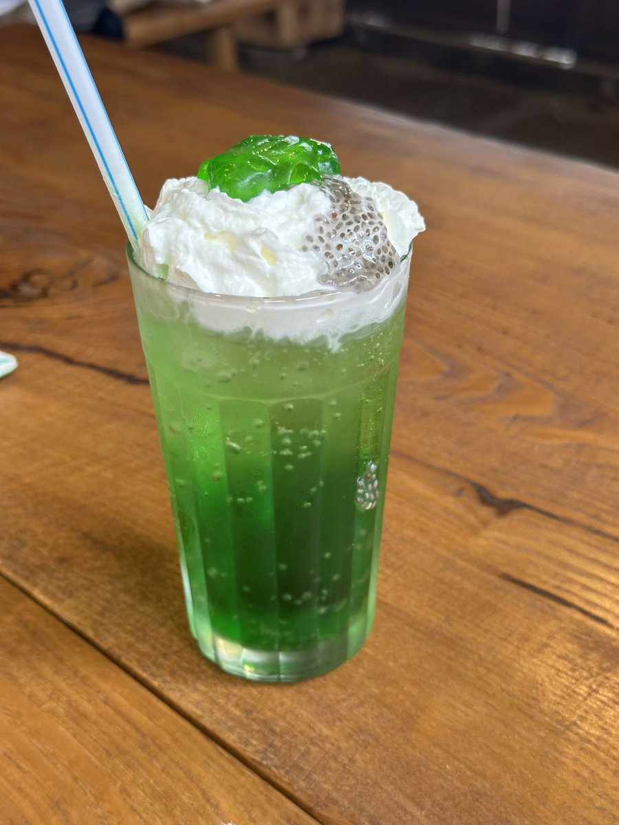 片渕須直 tweet media