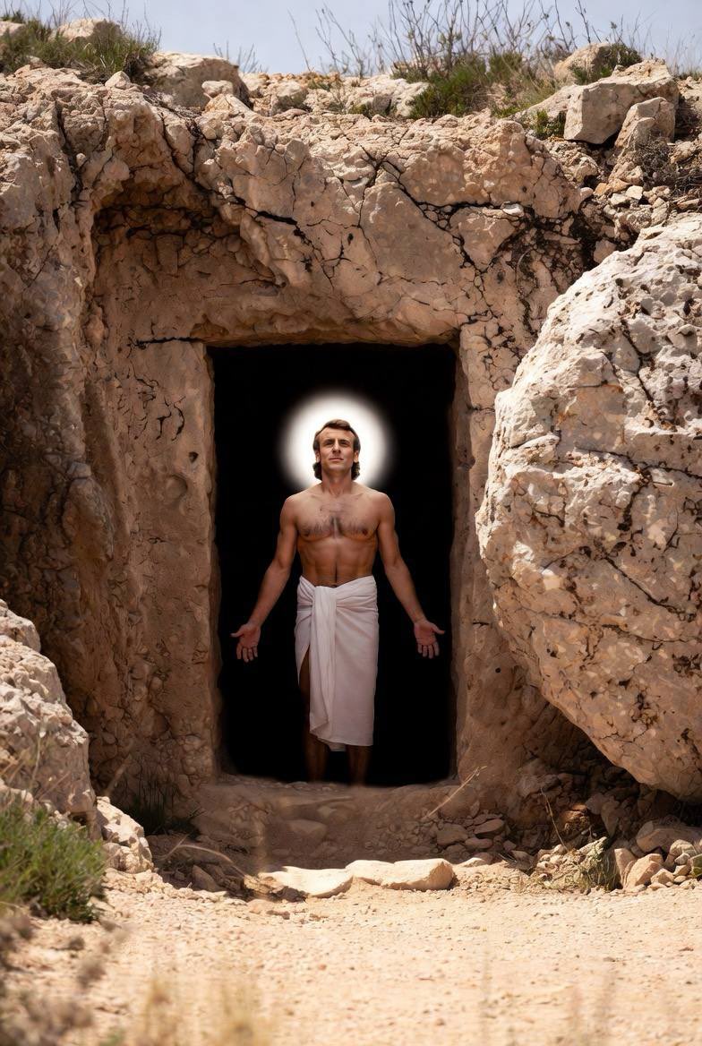 🕶️🇫🇷MacronardsFM 🕶️#TiensBonMacron tweet media