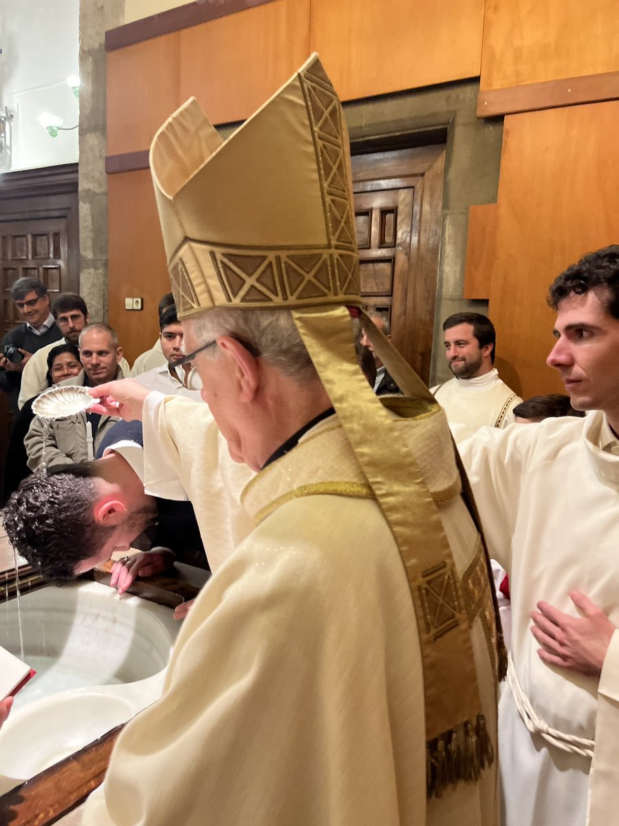 Bisbat de Terrassa tweet media