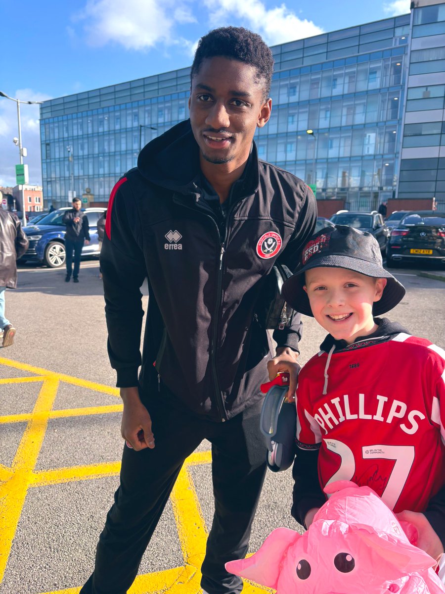 DAN ⚔️⚔️⚔️ tweet media