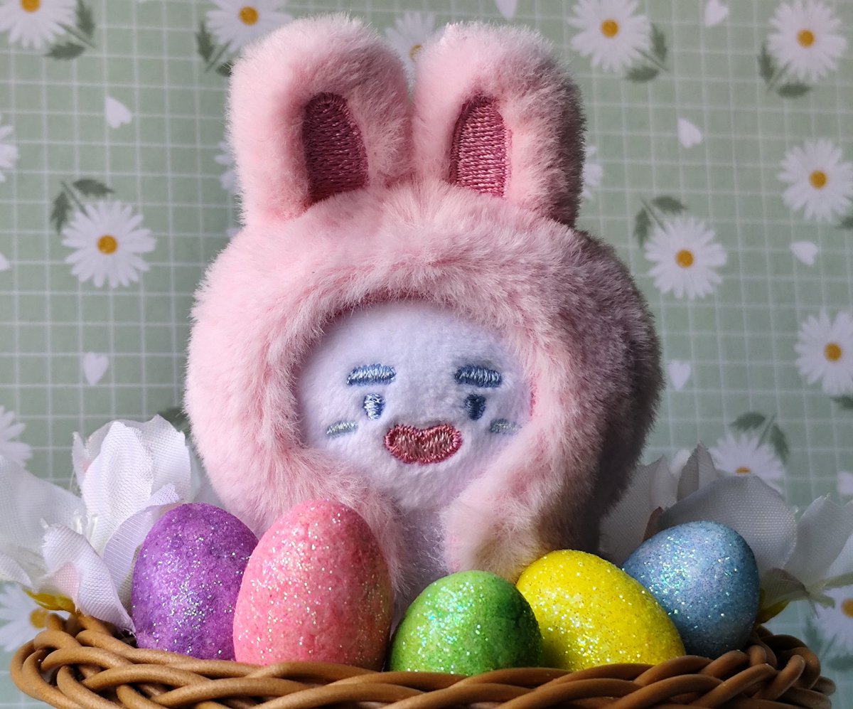 hysieme's tweet photo. Happy Easter 😁 https://t.co/RntwhhjvcX