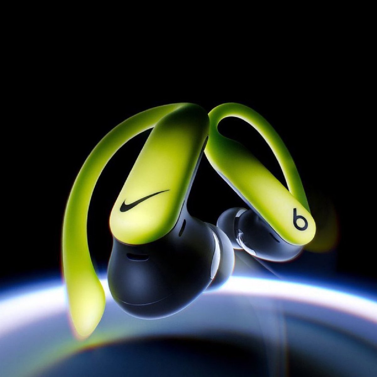 playtwentyfour's tweet image. Nike x Powerbeats Pro 2

The ultimate Nike x Beats earbuds for every workout.

Nike howl.link/o68r0zlmzv9h1 #Nike #Beats Ad.