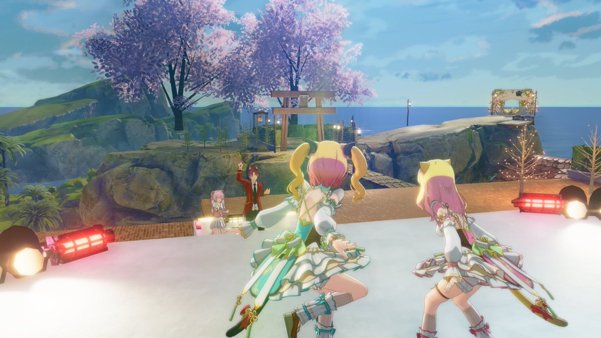 アウスラニィナ tweet media