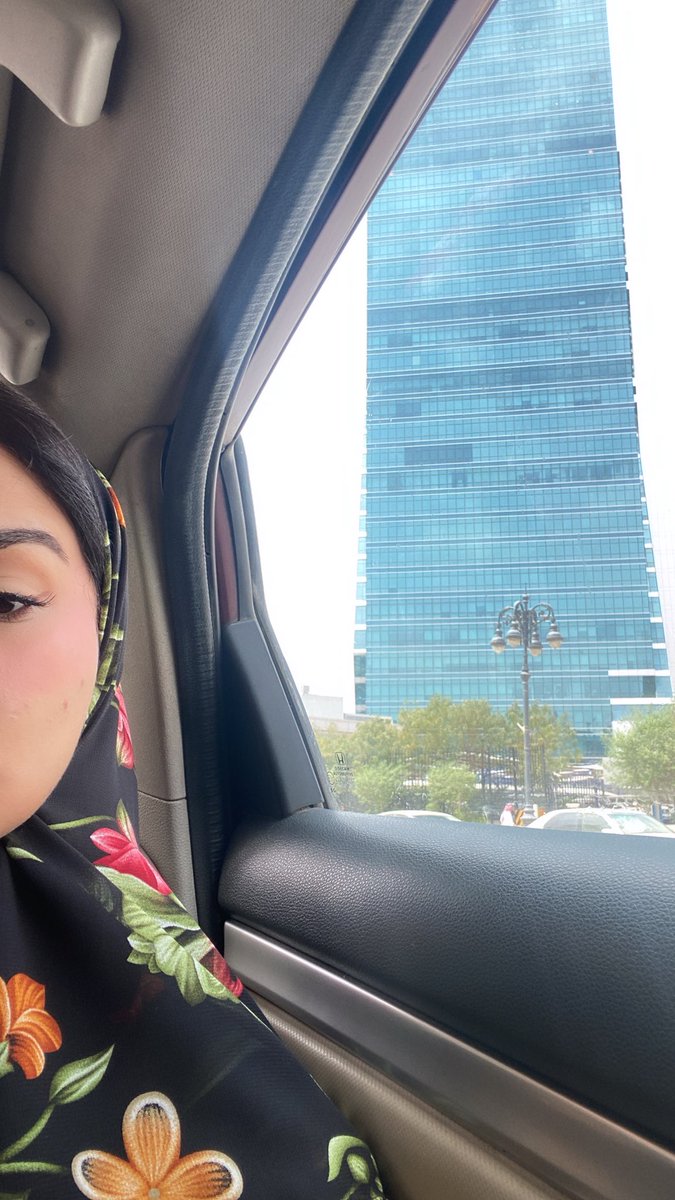 SAl3Q's tweet photo. صباح التوفيق 💛🌷🌱🌼 https://t.co/6Vqs4PdLeM