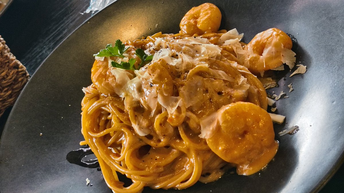 きよ休 tweet media