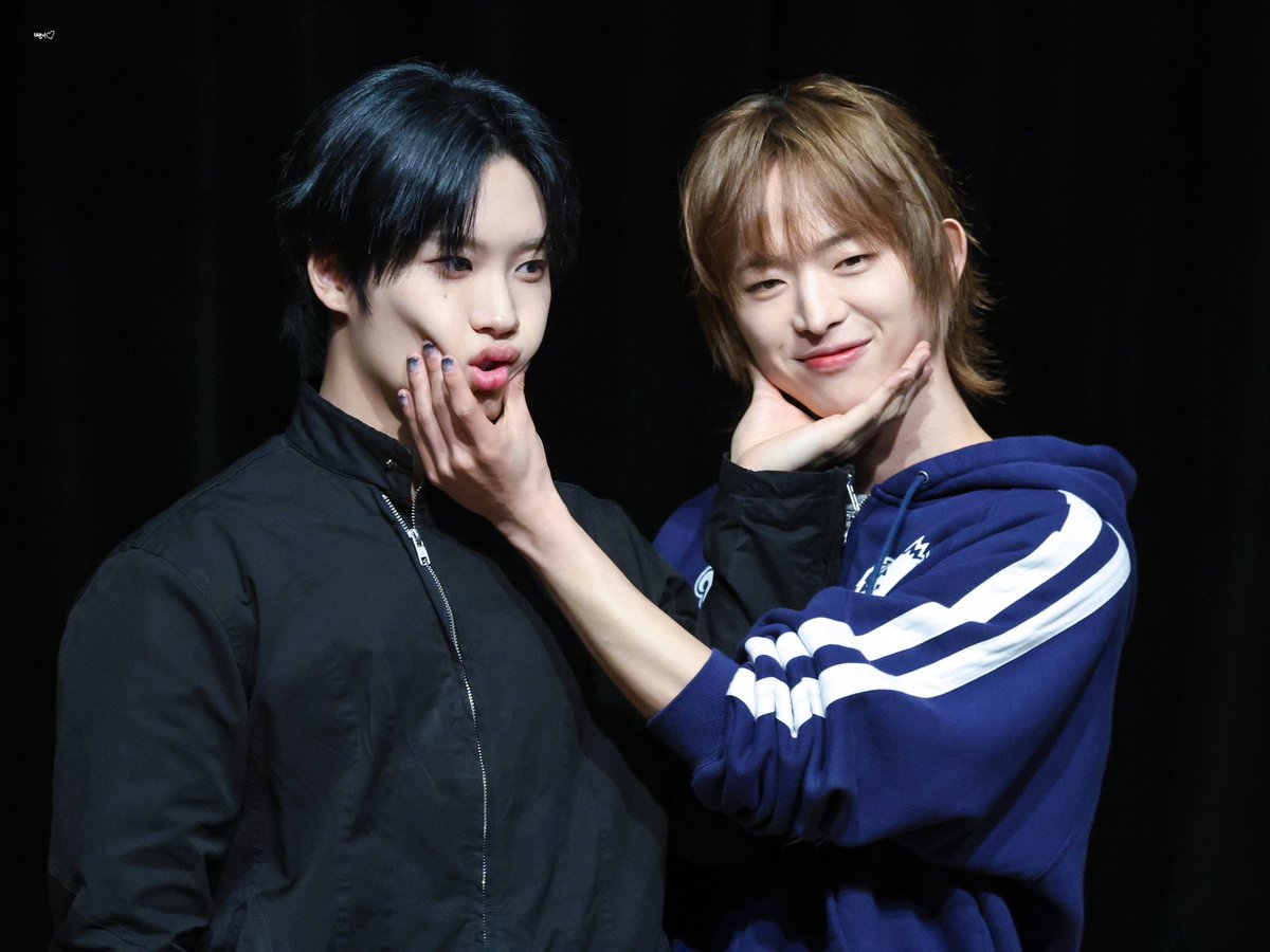 빵이🎸 tweet media