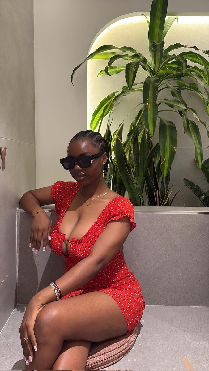 Eniolamide23's tweet image. Easter Sunday Pictures from Ololade mi Asake.. Quick shot 📸❤️