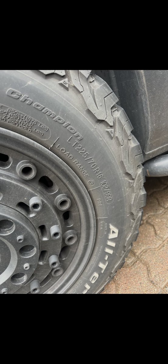 Stemac2010's tweet photo. @Tyres4UWirral Can you price up a pair of these please? https://t.co/yPn3fFOCtM
