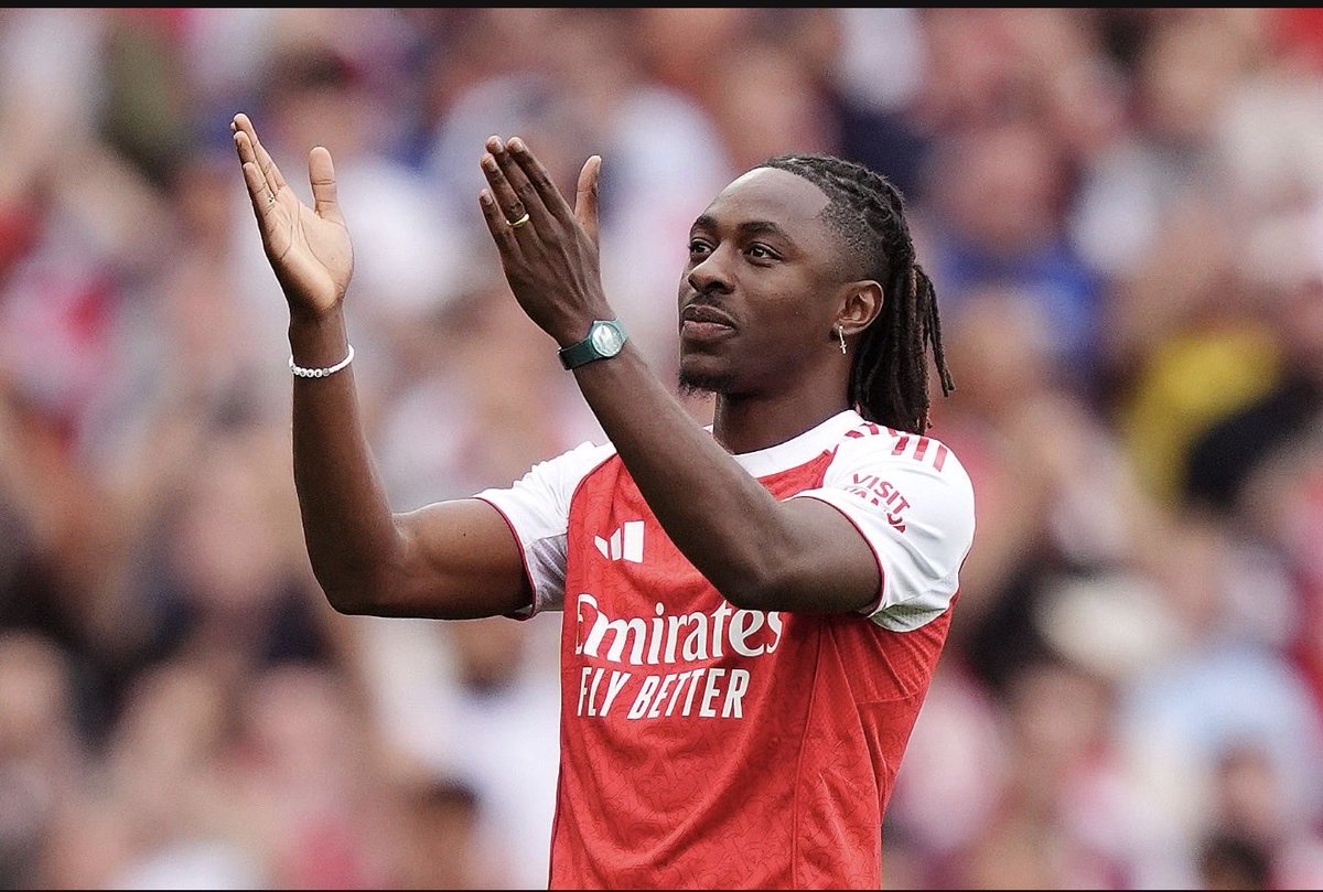 pwettyholarmi tweet media