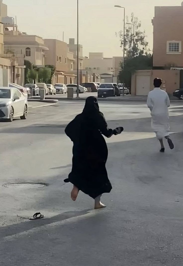 bakbakgirl_'s tweet photo. Me and who….🥰 https://t.co/RTAyPYASnG