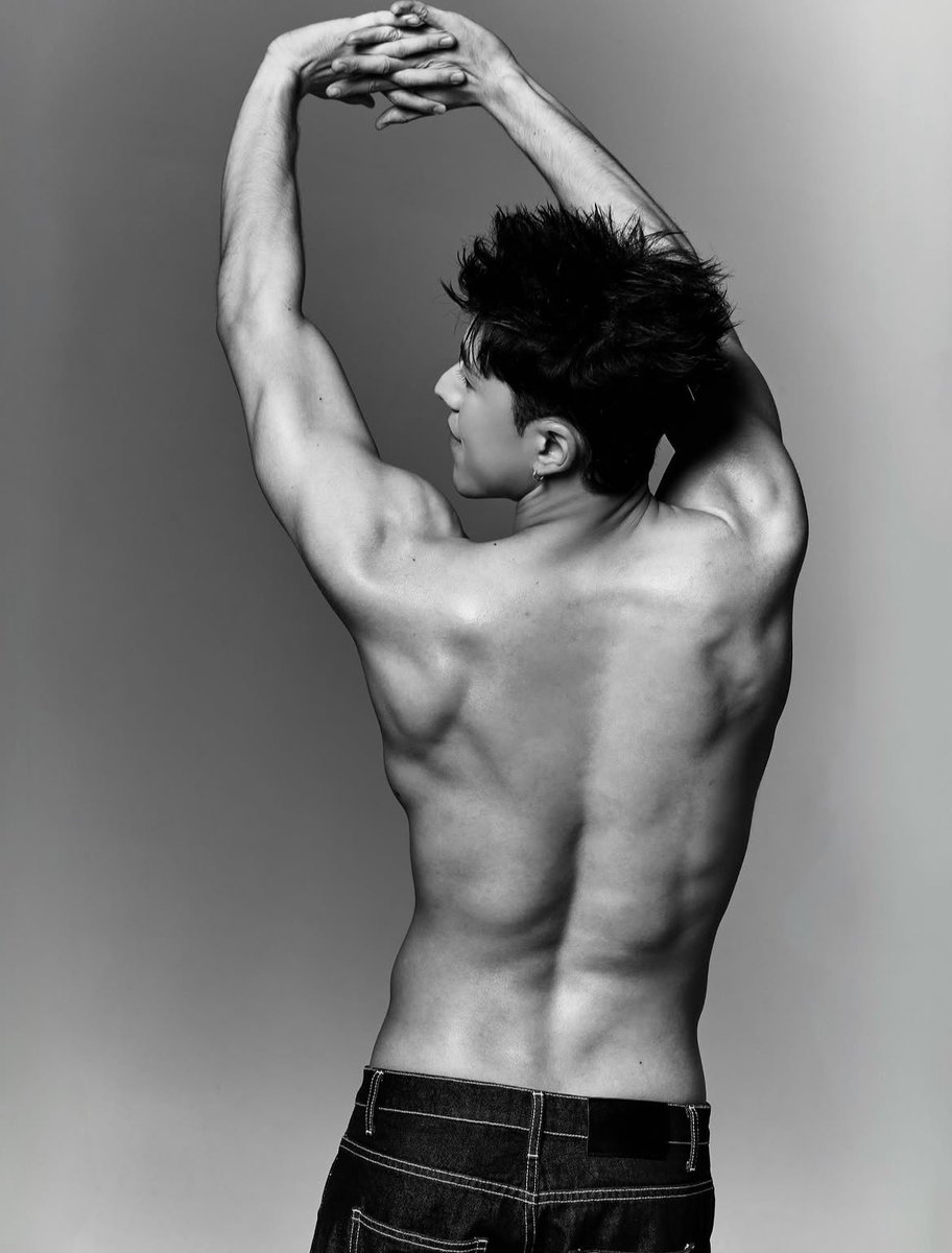 Good muscle drawing reference featuring ❸⑨