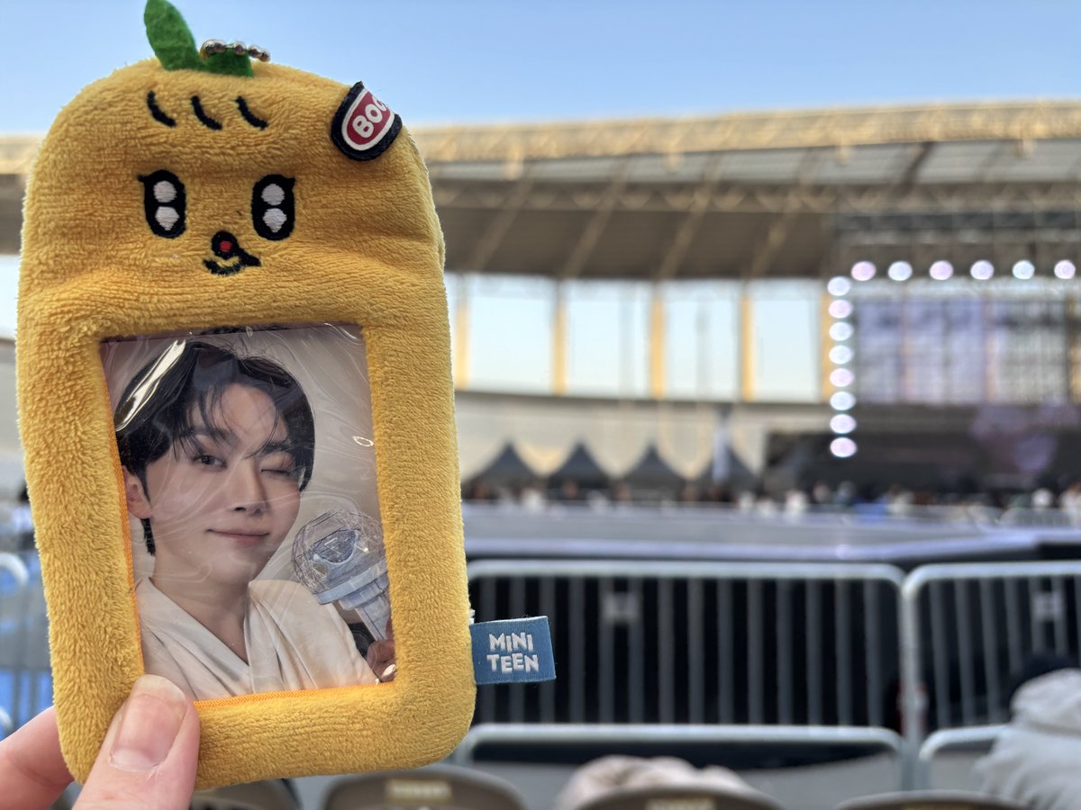 BooForYouKR tweet media