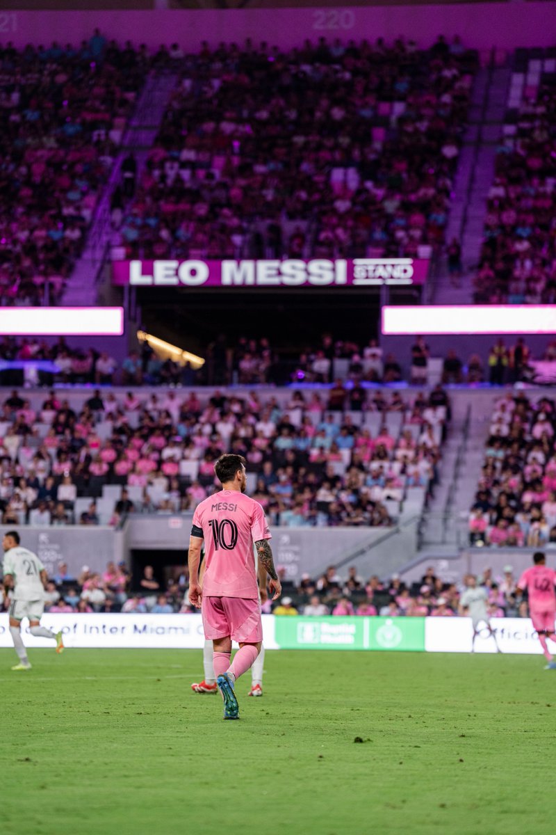 MessiExperience's tweet photo. New home, same star. 🔥

@intermiamifc opened the Nu Stadium (2–2 vs Austin FC) 🏟️
and Leo Messi scored the club’s first-ever goal in their new home. ⚽️🐐

📍Experience his journey up close like never before at The Messi Experience.
🎟️ Don’t miss out — get your tickets now (link in bio)

Nueva casa, mismo protagonista. 🔥

@intermiamifc inauguró el Nu Stadium (2–2 vs Austin FC) 🏟️
y Leo Messi marcó el primer gol del club en su nuevo hogar. ⚽️🐐

📍Vive su trayectoria de cerca como nunca antes en The Messi Experience.
🎟️ ¡No te quedes fuera! Consigue tus entradas ahora (link en bio)

#Messi #TheMessiExperience