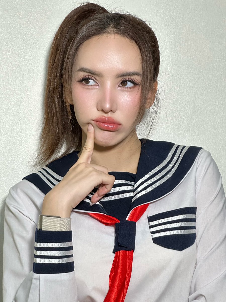 Michellebehrm's tweet photo. เป็นเด็กใครได้บ้างคะ 🤪😜 #มิเชลเบอร์แมนน์ #michellebehrmann https://t.co/7uAwfNVlc8