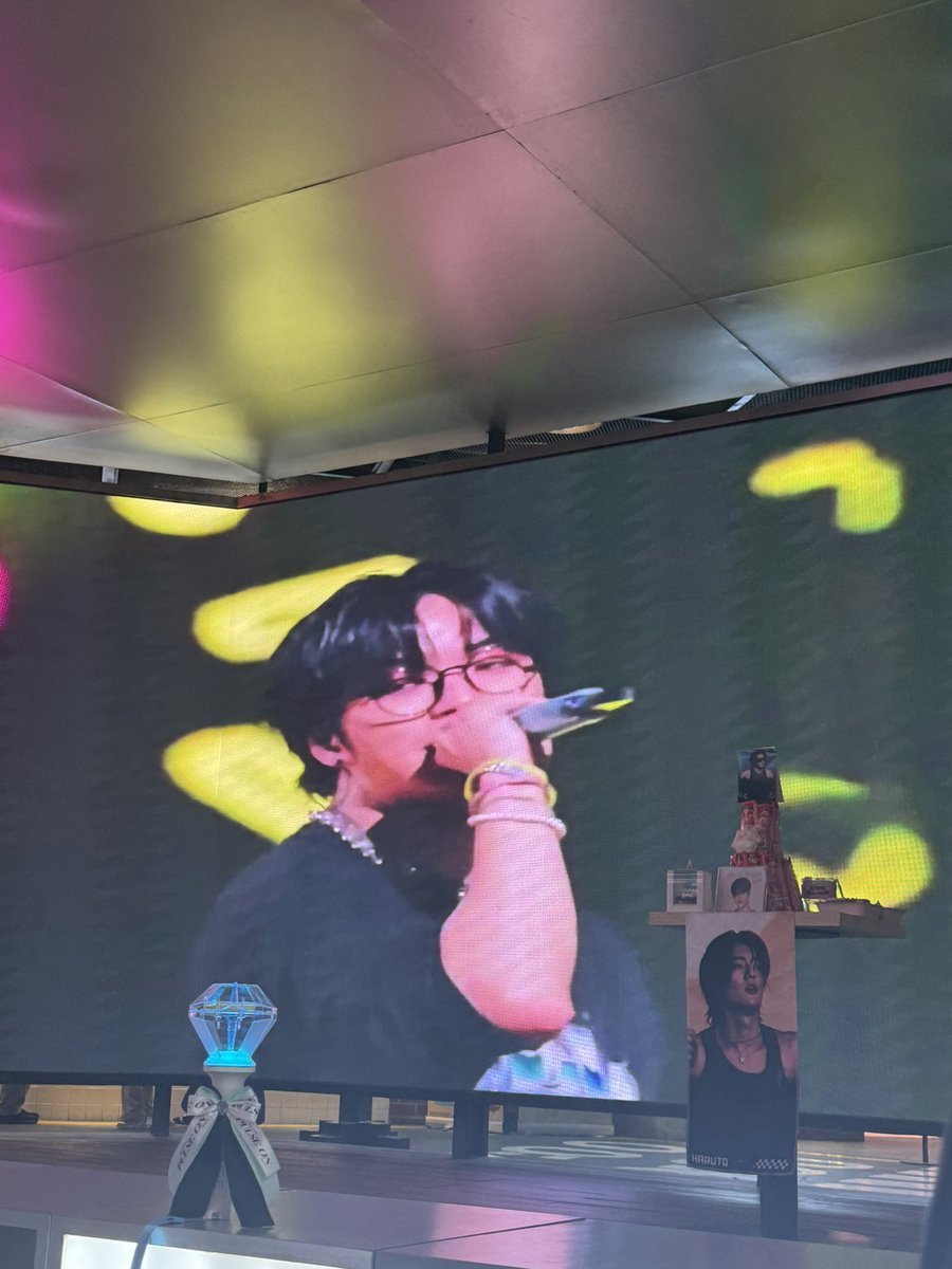 reya dikit lagi ketemu hwan tweet media