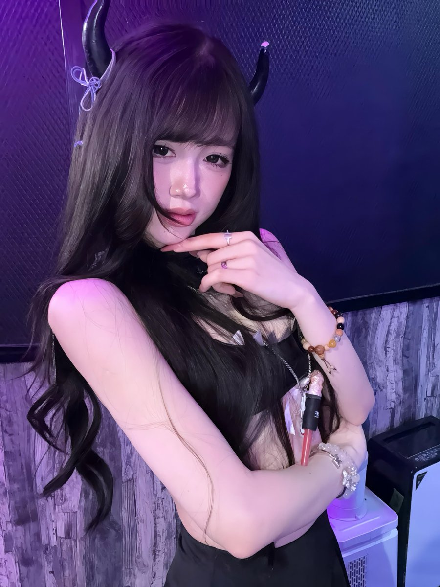 エリナ tweet media