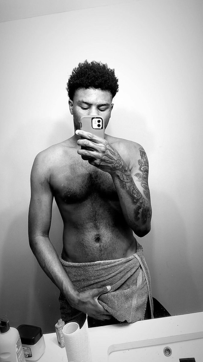 4soufff's tweet photo. Luv 4 sale 🩶
#trending #grown #freak https://t.co/eGzAASthRo