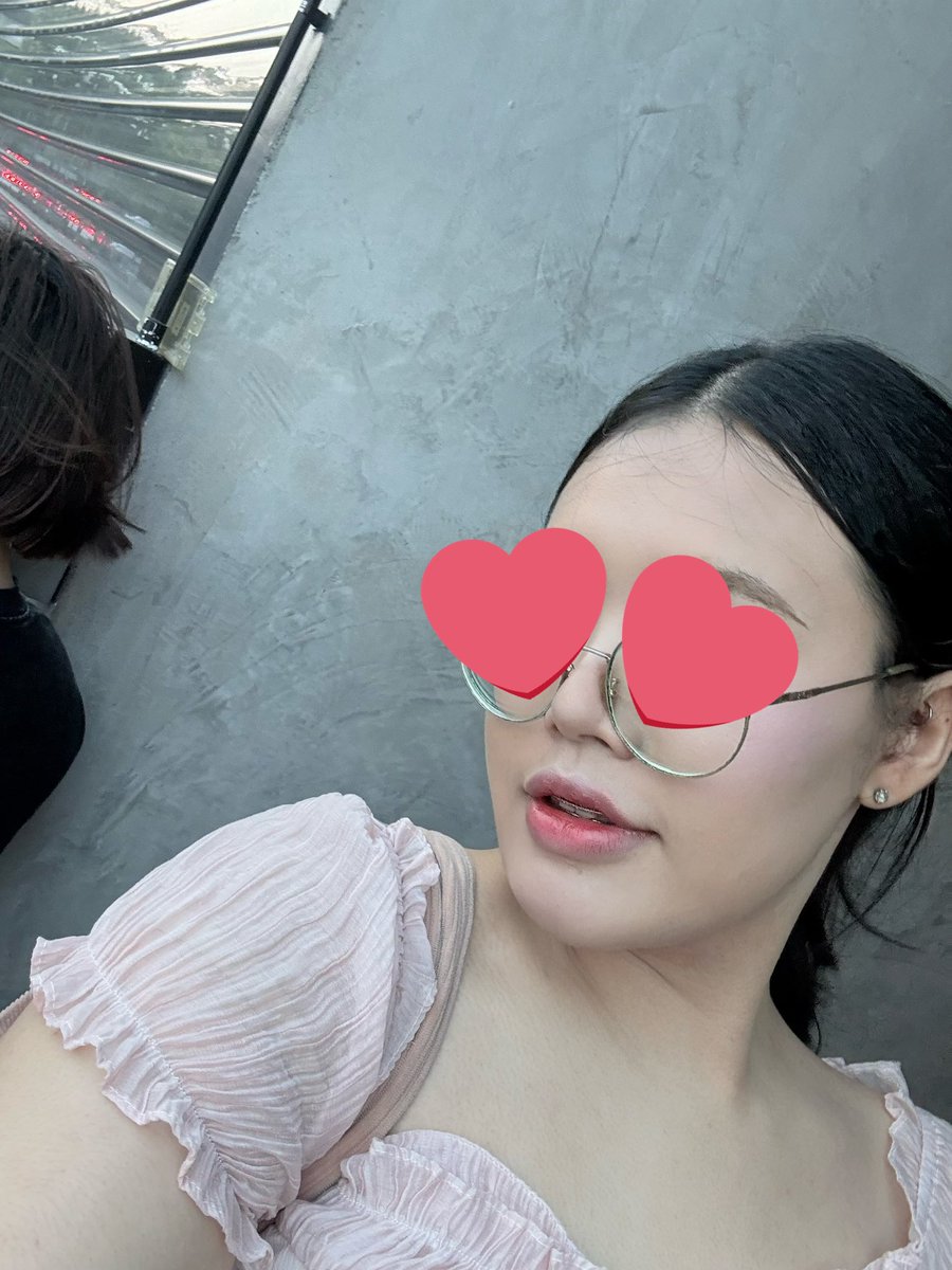 Ari_ailra tweet media