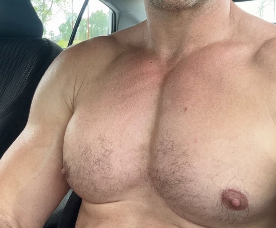 Bucky Barnes tweet media