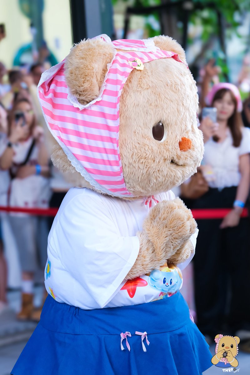 THRP (slow) Number One Vampirehollie🧛🏻‍♂️🧸🤍 tweet media