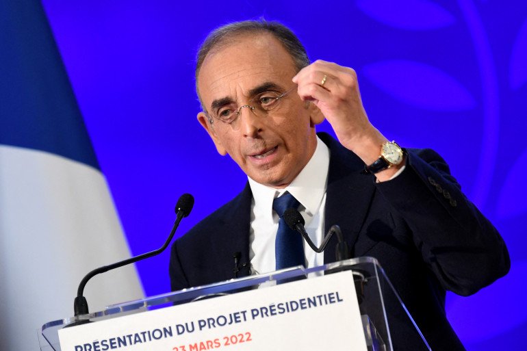 R! POUR TOUJOURS tweet media