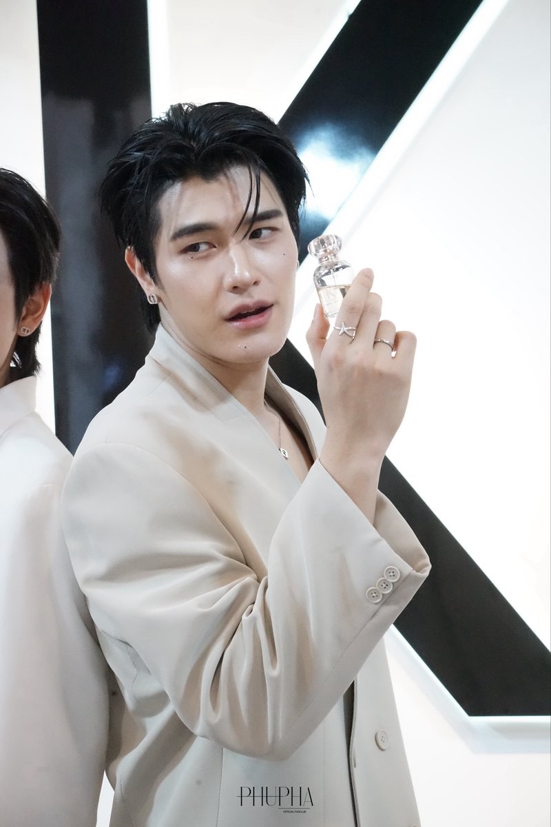 PHUPHA OFC tweet media